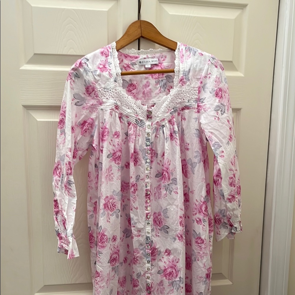 Eileen West Pink and White Floral long sleeve nightgown with Lace Trim cotton